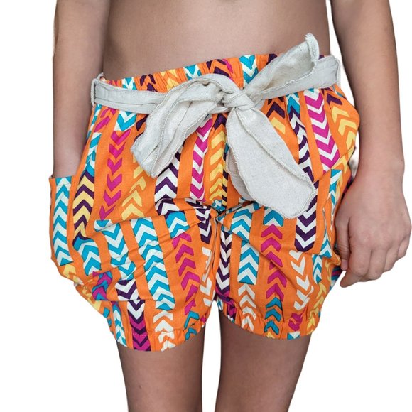 Sado NWT orange geometric colorfull shorts with tan tie belt summer spring sz 6 - Picture 3 of 8